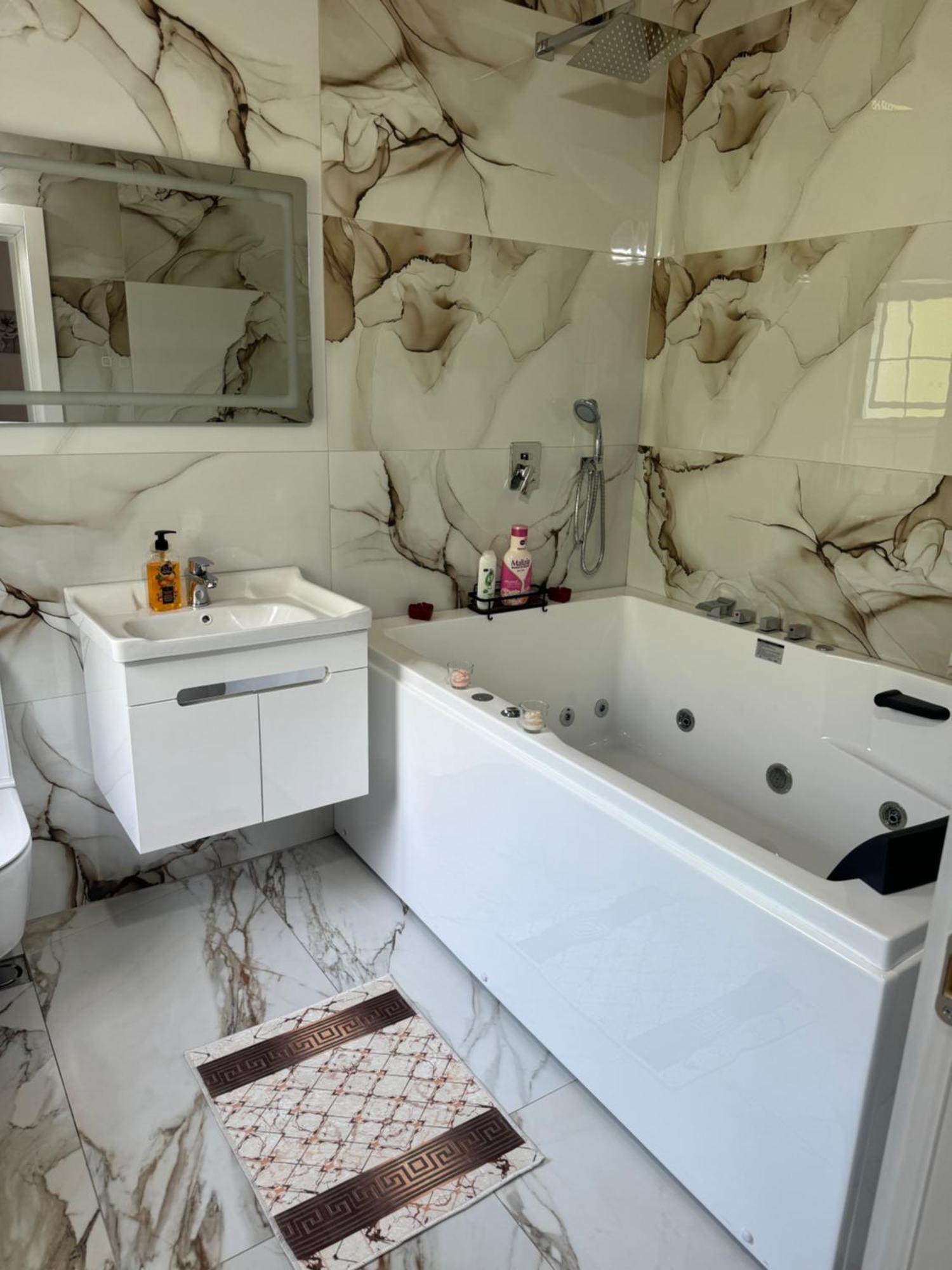 Qyteza Guest House & Camping Shkodër Eksteriør billede
